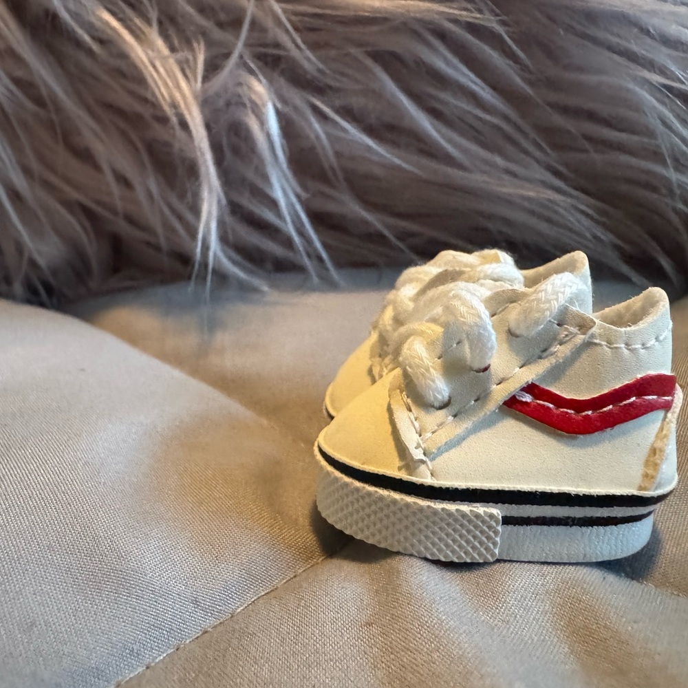 Vans Style White and Red Sneakers for Labubu - Picture 2 of 4
